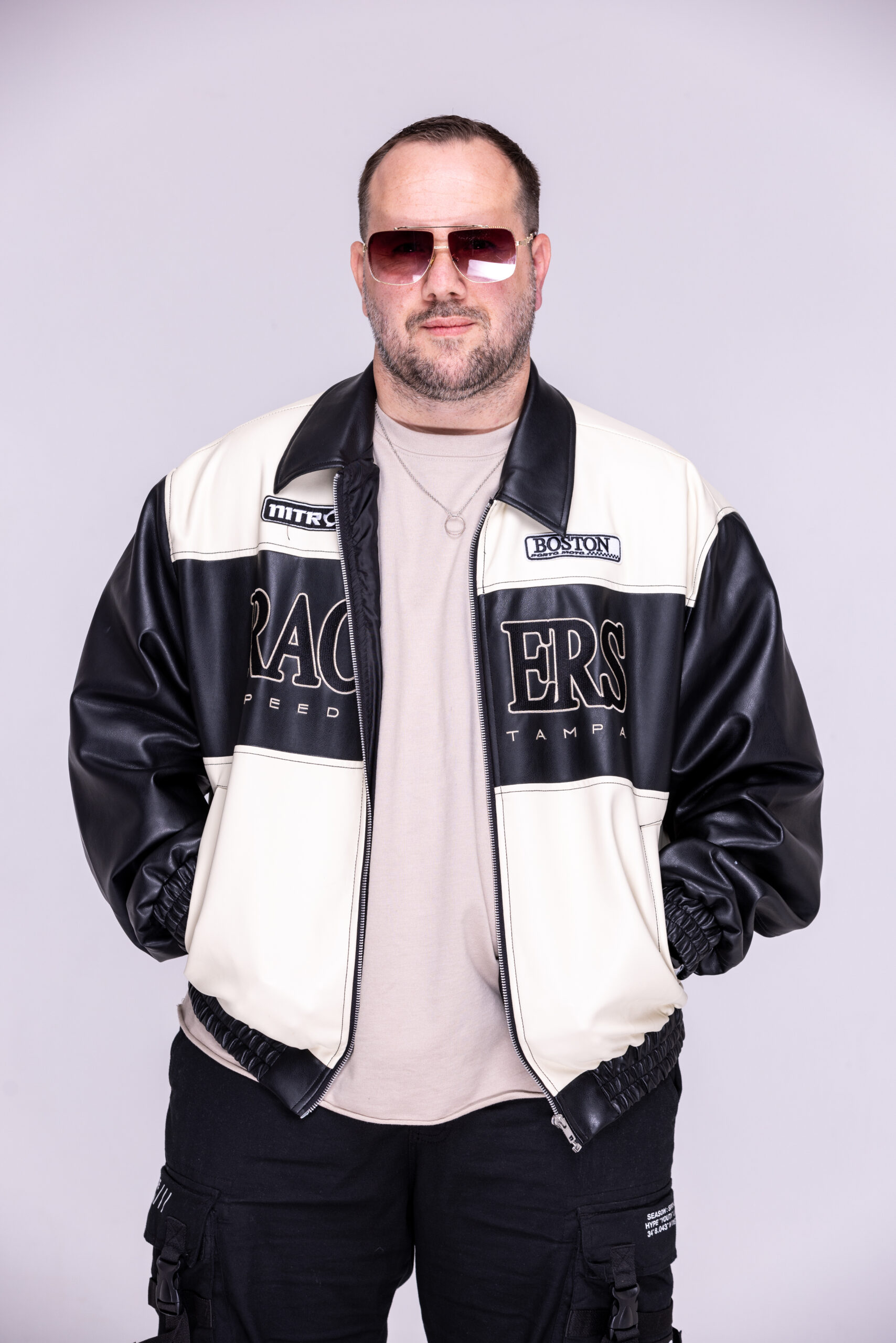 ירון מור – Yaron Mor (MORESO)